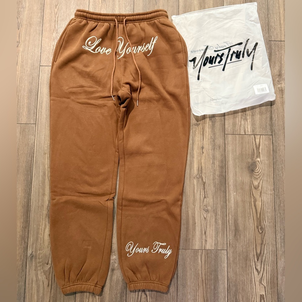 Yours Truly x Phora Brown Love Yourself Joggers M New w/ Bag